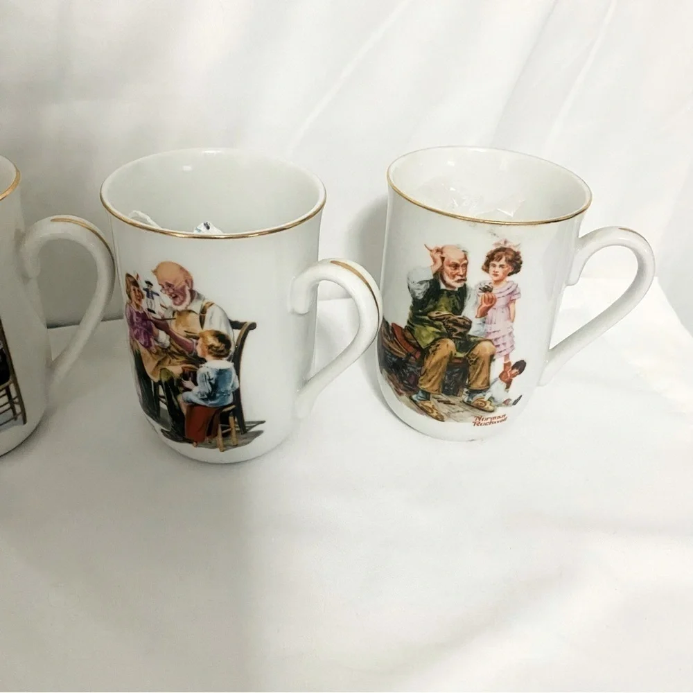 VINTAGE SET Of 5 Norman Rockwell Museum Coffee Mugs Cups White Gold Trim JAPAN
